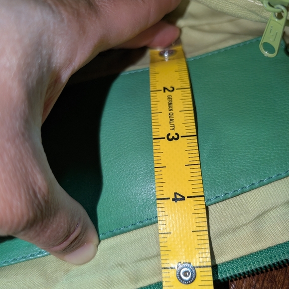 HOBO Green Leather Shoulder Bag - Picture 13 of 14